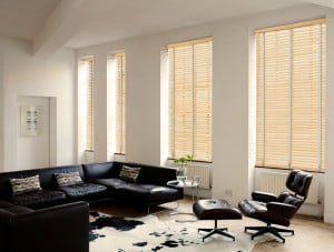 Pine Wooden Venetian Blinds With Tapes